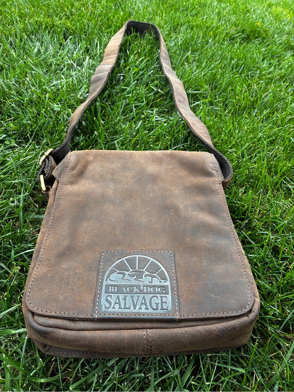 Women's Crossbody Genuine Leather  Black Dog Salvage